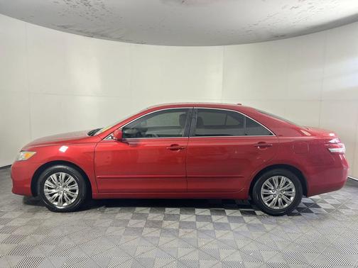 Barcelona Red Metallic 2010 Toyota Camry LE
