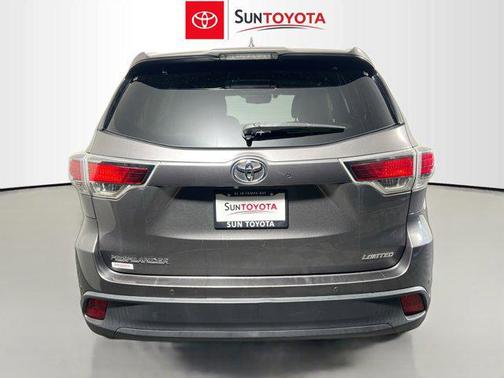 2016 Toyota Highlander Limited
