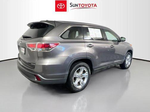 2016 Toyota Highlander Limited