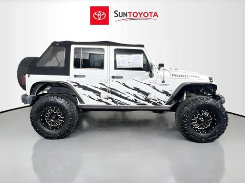 Bright White Clearcoat 2016 Jeep Wrangler Unlimited Rubicon