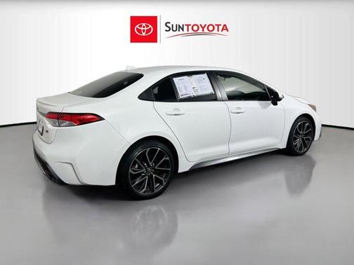 White 2022 Toyota Corolla SE