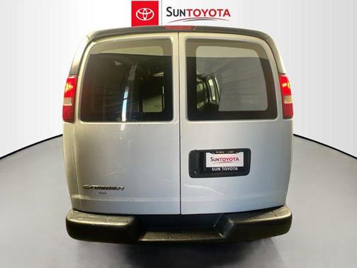 2017 Chevrolet Express 3500 Work Van