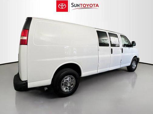 2017 Chevrolet Express 3500 Work Van