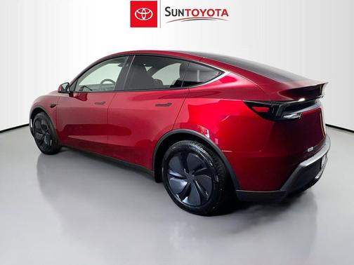 Ultra Red 2026 Tesla Model Y Premium Rear-Wheel Drive