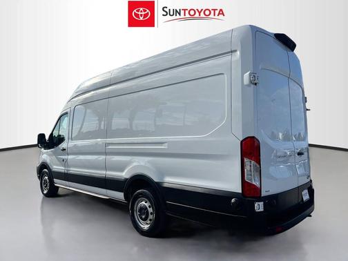 OXFORD WHITE 2025 Ford Transit-250 Base