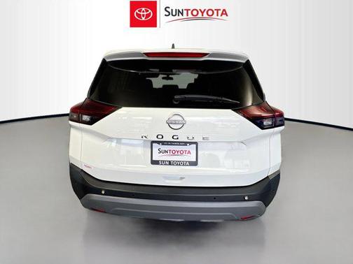 2022 Nissan Rogue S