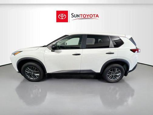 2022 Nissan Rogue S