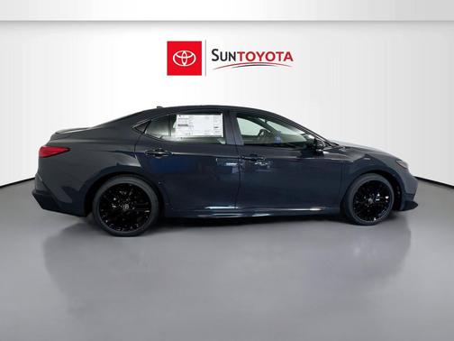 Underground 2025 Toyota Camry SE