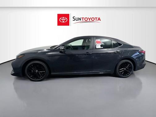 Underground 2025 Toyota Camry SE