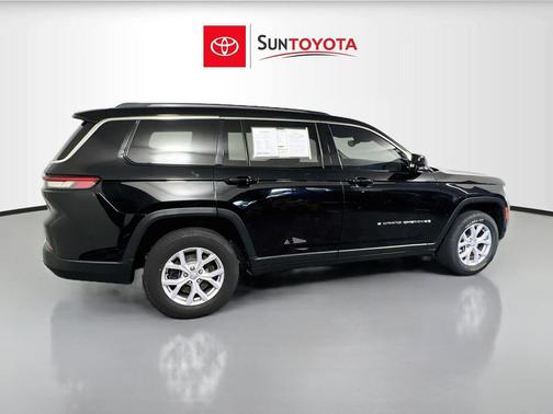 Diamond Black Crystal Pearlcoat 2022 Jeep Grand Cherokee L Limited