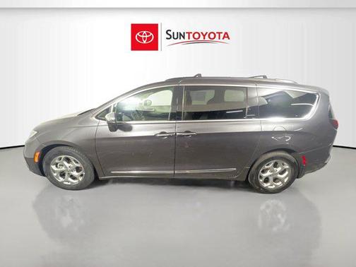 2022 Chrysler Pacifica Limited