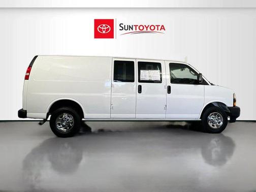 2021 Chevrolet Express 2500 RWD 2500 Extended Wheelbase WT