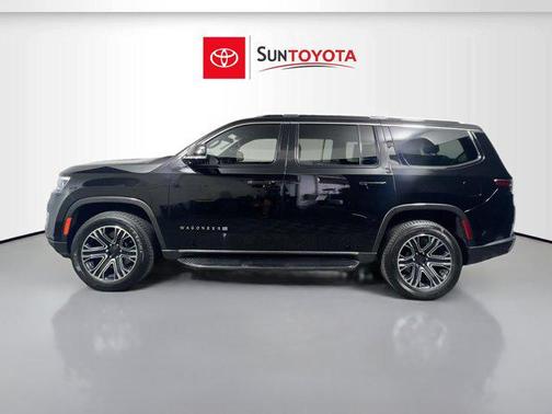 2022 Jeep Wagoneer Series III 4x2