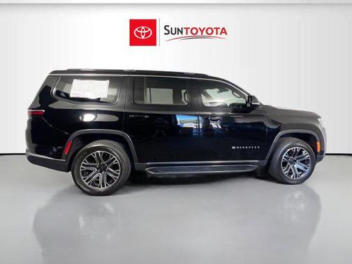 2022 Jeep Wagoneer Series III 4x2