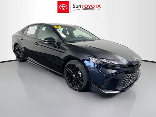 Midnight Black Metallic 2025 Toyota Camry SE