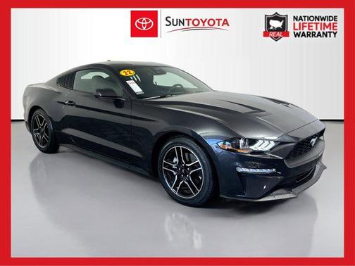 2022 Ford Mustang EcoBoost