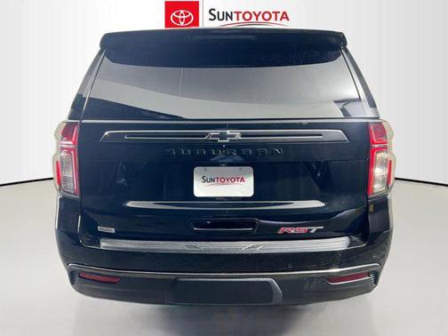 2021 Chevrolet Suburban RST