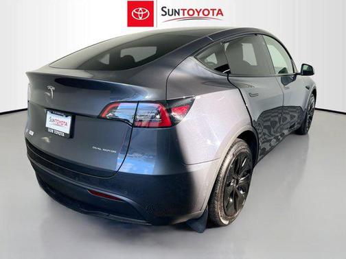 Midnight Silver Metallic 2021 Tesla Model Y Long Range Dual Motor All-Wheel Drive