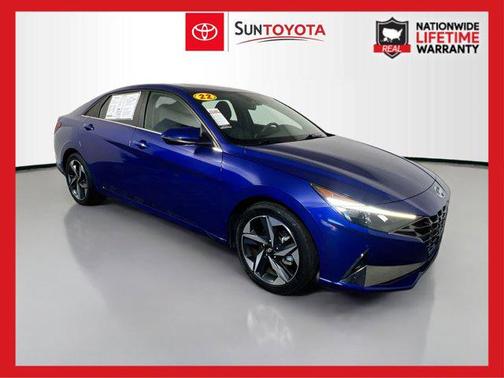 2022 Hyundai ELANTRA SEL