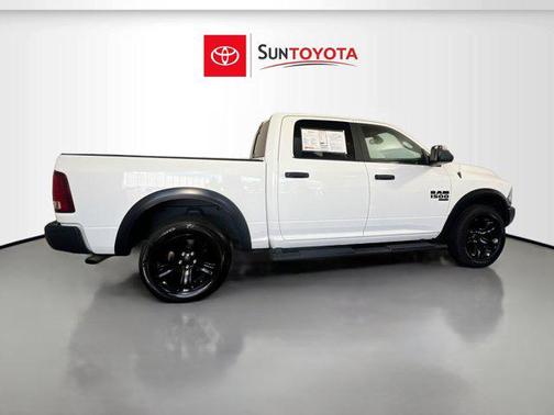 2023 RAM 1500 Classic Warlock Crew Cab 4x4 5'7' Box