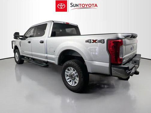 INGOT SILVER METALLIC 2019 Ford F-250 XLT