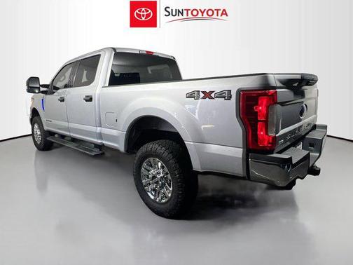 INGOT SILVER METALLIC 2019 Ford F-250 XLT