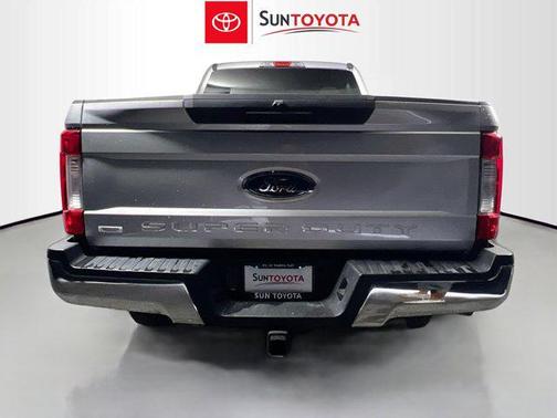 INGOT SILVER METALLIC 2019 Ford F-250 XLT