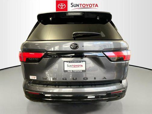 2024 Toyota Sequoia Platinum