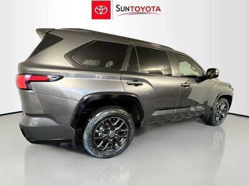 2024 Toyota Sequoia Platinum