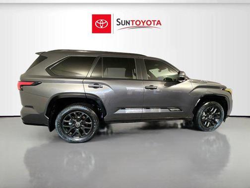 2024 Toyota Sequoia Platinum