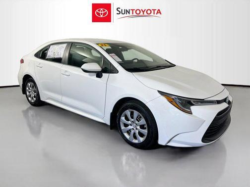 2025 Toyota Corolla LE