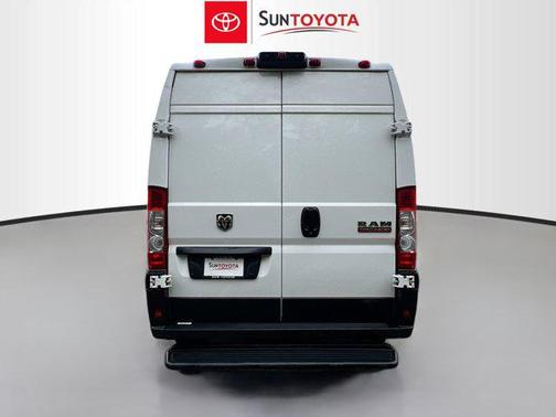 Bright White Clearcoat 2022 RAM ProMaster 2500 High Roof