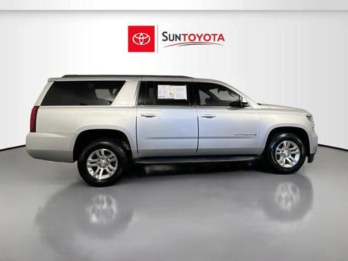 2017 Chevrolet Suburban LT