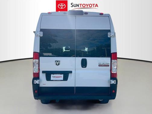 Bright White Clearcoat 2022 RAM ProMaster 2500 High Roof