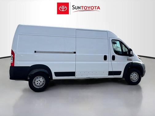 Bright White Clearcoat 2022 RAM ProMaster 2500 High Roof