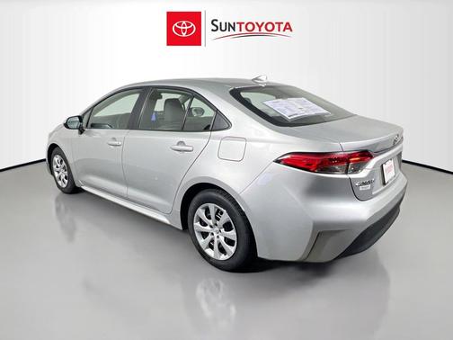 Classic Silver Metallic 2024 Toyota Corolla LE
