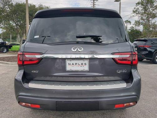 2024 INFINITI QX80 Luxe