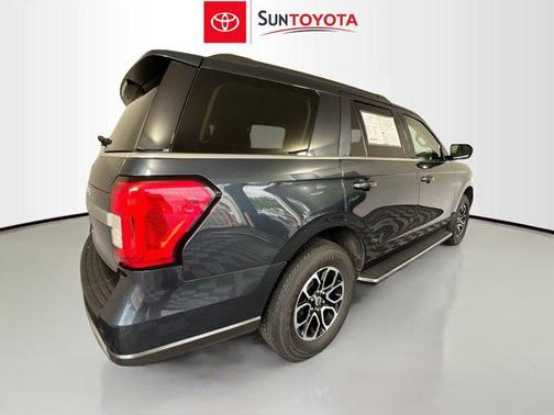 2022 Ford Expedition XLT