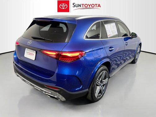 2023 Mercedes-Benz GLC 300 Base