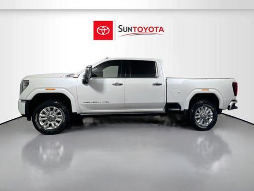 White Frost Tricoat 2024 GMC Sierra 3500 Denali