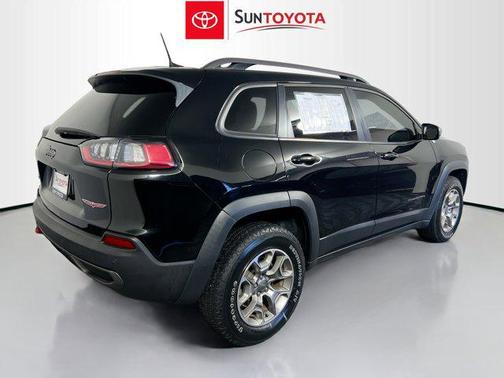 2021 Jeep Cherokee Trailhawk