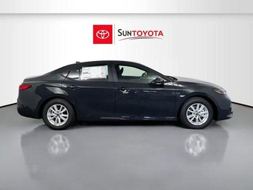 Underground 2026 Toyota Camry LE