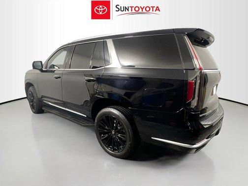 2023 Cadillac Escalade Luxury