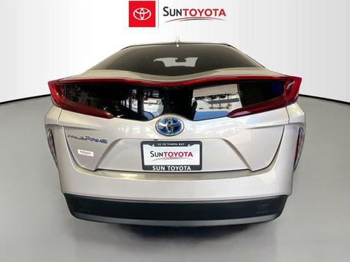 2022 Toyota Prius Prime SE