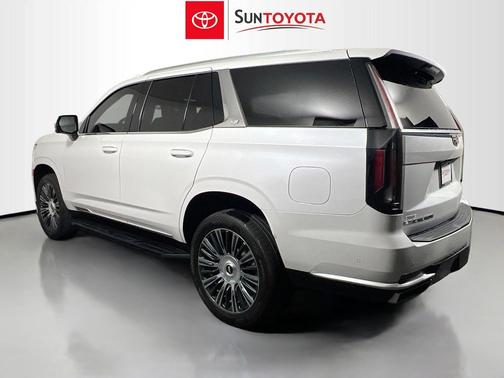 Crystal White Tricoat 2022 Cadillac Escalade Premium Luxury