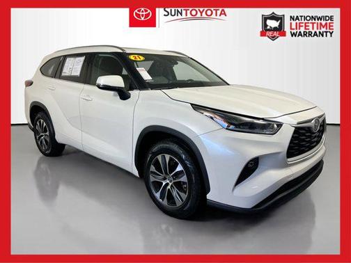 2021 Toyota Highlander XLE