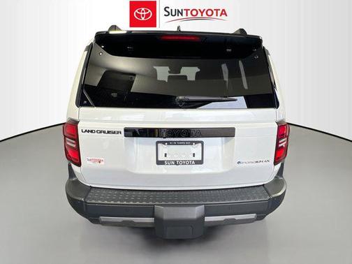 2025 Toyota Land Cruiser Base