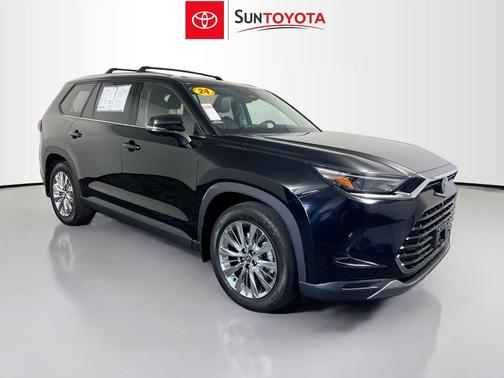 Midnight Black Metallic 2024 Toyota Grand Highlander Platinum