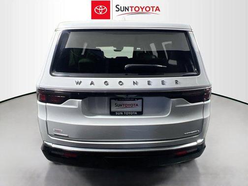 2023 Jeep Wagoneer L Series II 4x4