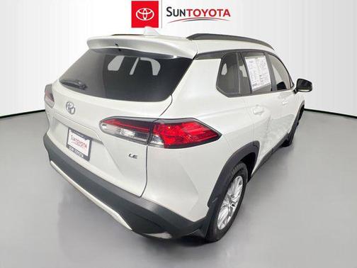 2024 Toyota Corolla Cross LE